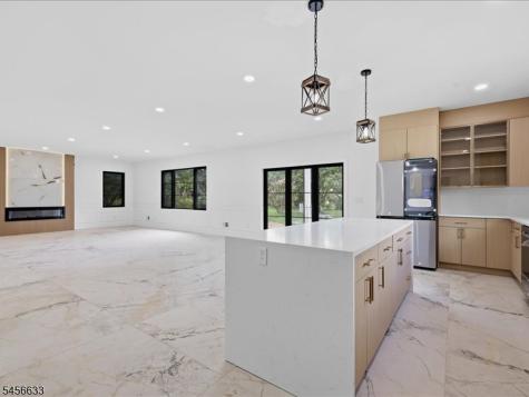 40 Evelyn Avenue Franklin NJ 08823