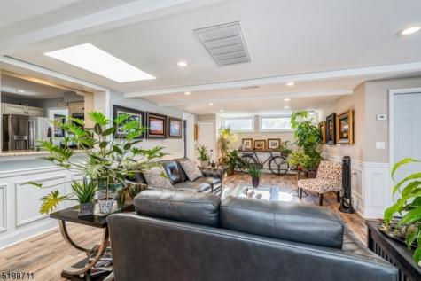 69 Vanderveer Avenue Somerville NJ 08876