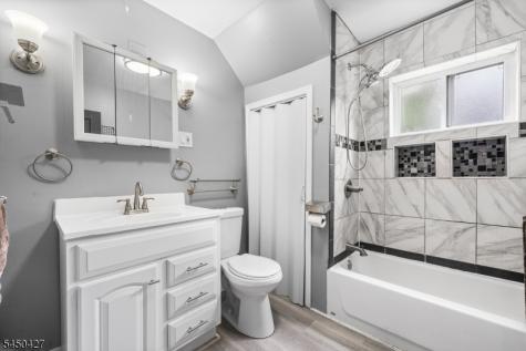 6 Enfield Avenue Montclair NJ 07042