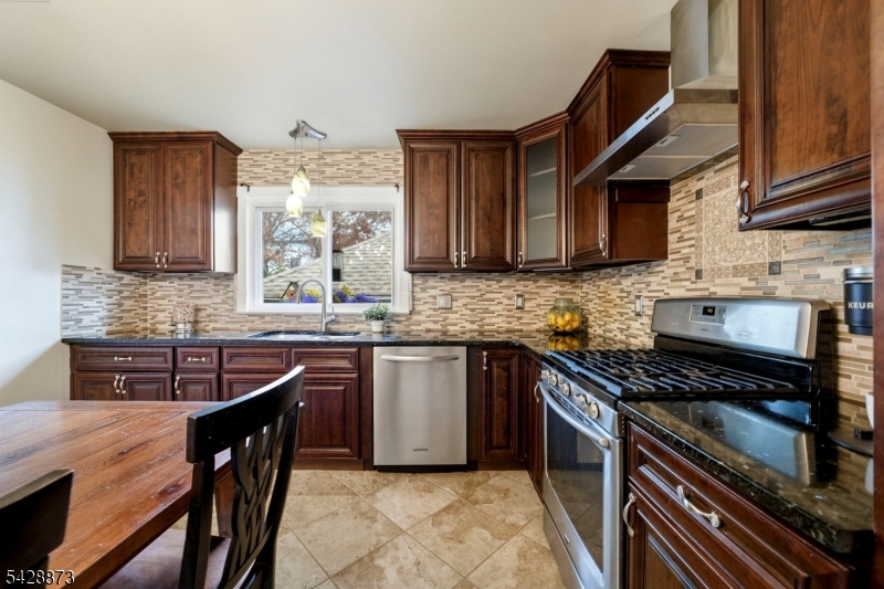 5 Rhode Street Sayreville NJ 08872