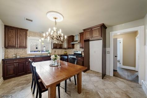 5 Rhode Street Sayreville NJ 08872