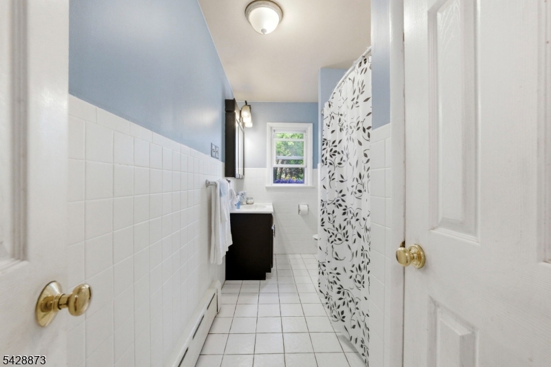 5 Rhode Street Sayreville NJ 08872
