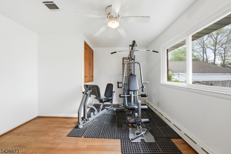 5 Rhode Street Sayreville NJ 08872
