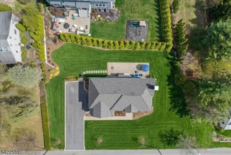 20 Ravine Avenue Wyckoff NJ 07481