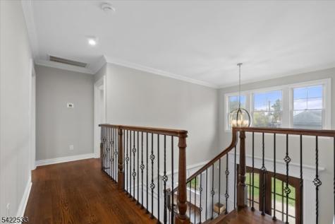 20 Ravine Avenue Wyckoff NJ 07481