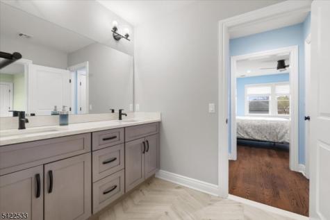 20 Ravine Avenue Wyckoff NJ 07481