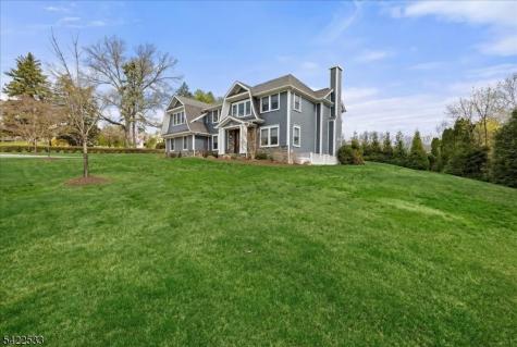 20 Ravine Avenue Wyckoff NJ 07481