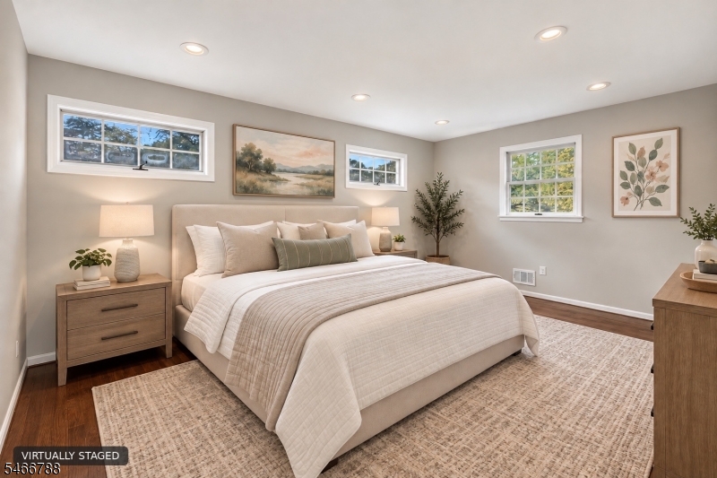 35 Patton Drive Franklin NJ 08873
