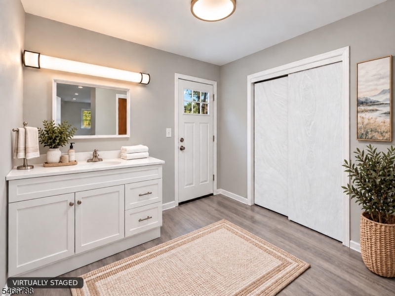 35 Patton Drive Franklin NJ 08873