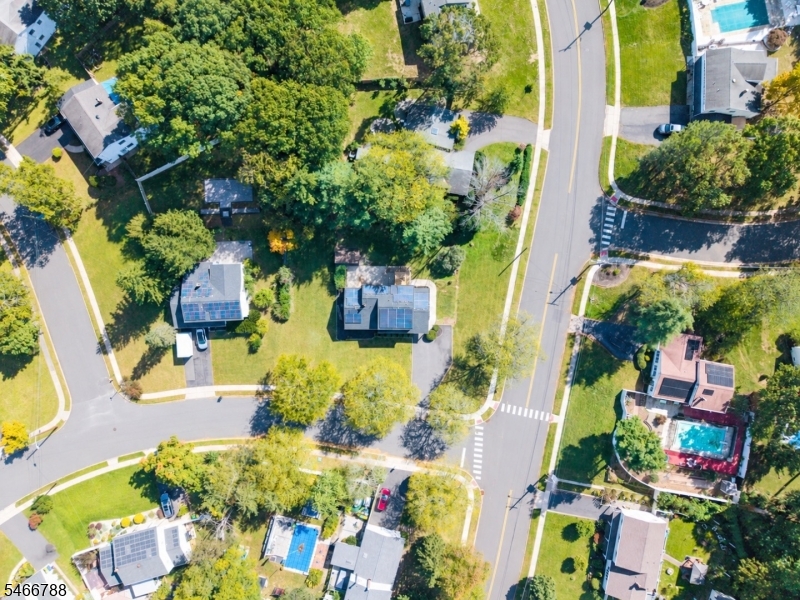 35 Patton Drive Franklin NJ 08873