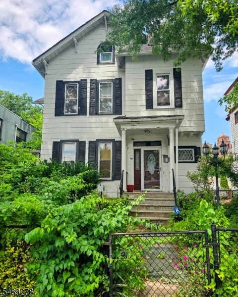 65 Lincoln Street East Orange NJ 07017