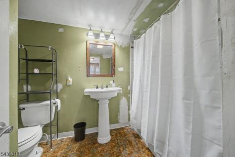 53 Brainard Street Phillipsburg NJ 08865