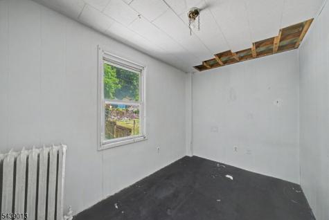53 Brainard Street Phillipsburg NJ 08865