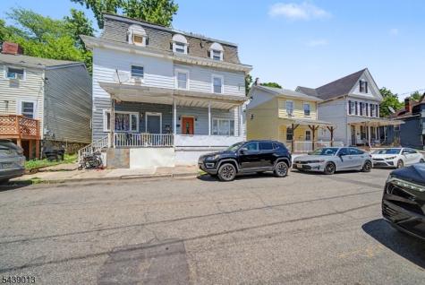 53 Brainard Street Phillipsburg NJ 08865
