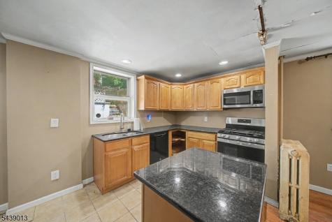 53 Brainard Street Phillipsburg NJ 08865