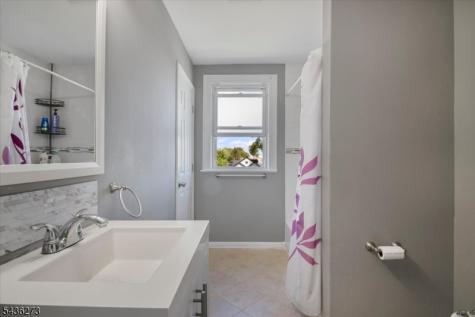 73 Forest Street North Arlington NJ 07031