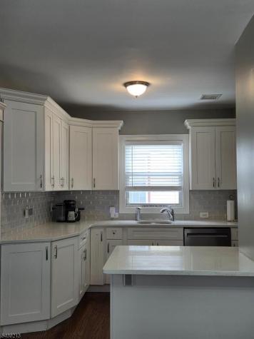 272 Madison Avenue Clifton NJ 07011