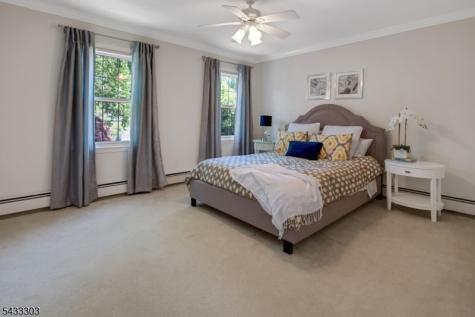 10 Fairview Avenue Summit NJ 07901