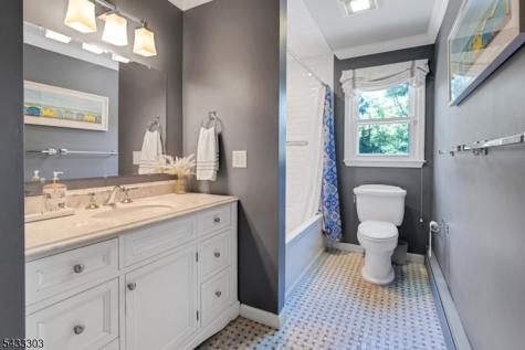 10 Fairview Avenue Summit NJ 07901