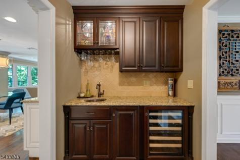 10 Fairview Avenue Summit NJ 07901