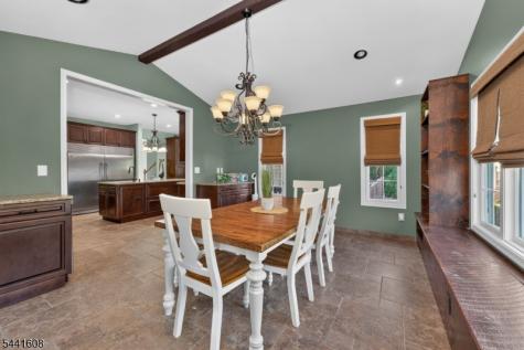 3 Grant Way Lopatcong NJ 08865