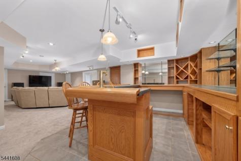 3 Grant Way Lopatcong NJ 08865