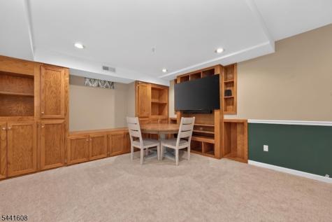 3 Grant Way Lopatcong NJ 08865