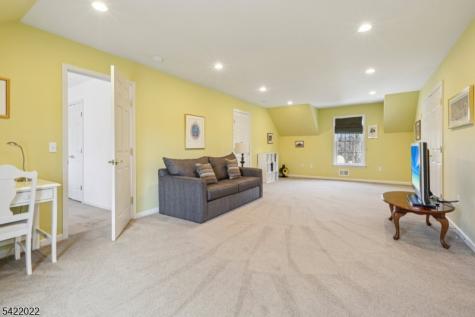 34 Saddle Ridge Road Frelinghuysen NJ 07821