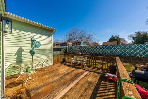 162 Rutherford Avenue Woodbridge NJ 07095