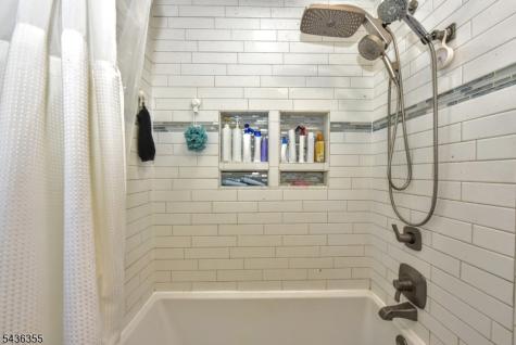 202 Lake Shore Drive Parsippany-troy Hills NJ 07034
