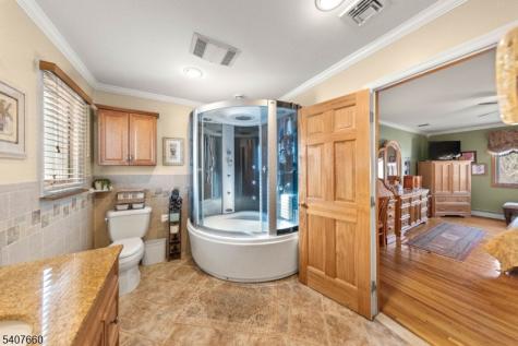 2 Mettle Lane Roxbury NJ 07885