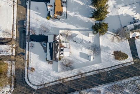 2 Mettle Lane Roxbury NJ 07885