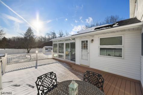 2 Mettle Lane Roxbury NJ 07885