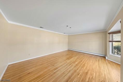 2 Mettle Lane Roxbury NJ 07885