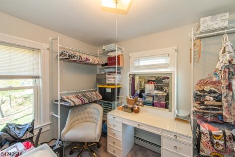 67 Ryerson Avenue Newton NJ 07860
