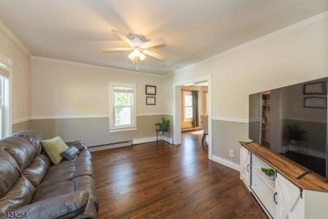 67 Ryerson Avenue Newton NJ 07860