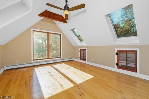 162 Halsey Road Hampton NJ 07860