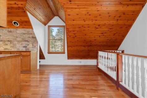 162 Halsey Road Hampton NJ 07860