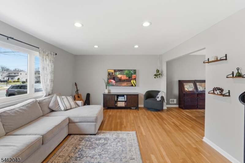 313 N Gaston Avenue Somerville NJ 08876