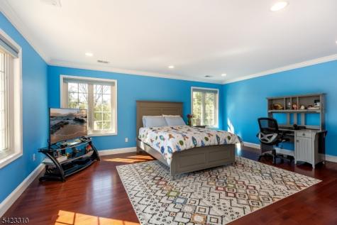 26 Mountain Ridge Drive Livingston NJ 07039