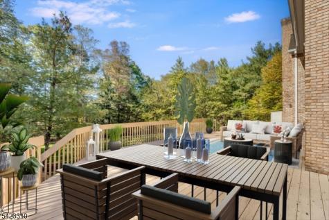 26 Mountain Ridge Drive Livingston NJ 07039