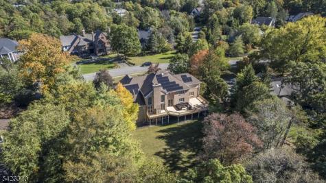 26 Mountain Ridge Drive Livingston NJ 07039