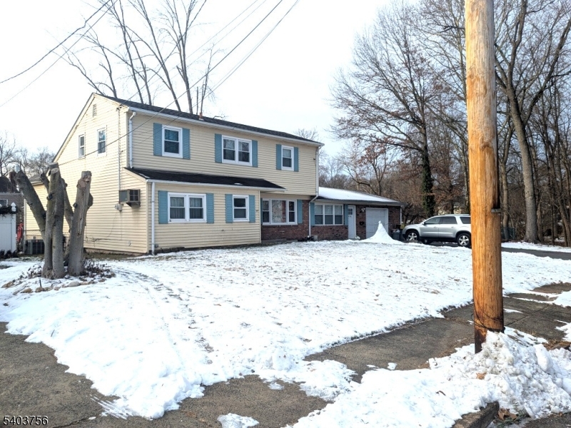 726 W Milton Avenue Rahway NJ 07065