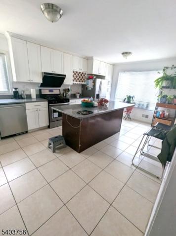 726 W Milton Avenue Rahway NJ 07065