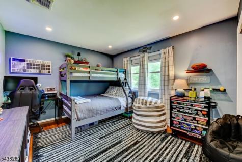 113 Autumn Drive Montague NJ 07827