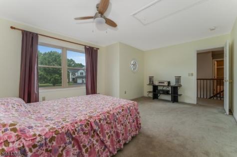 16 Woodland Terrace Bloomsbury NJ 08804