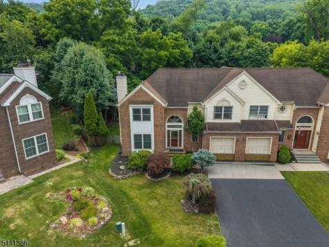 16 Woodland Terrace Bloomsbury NJ 08804