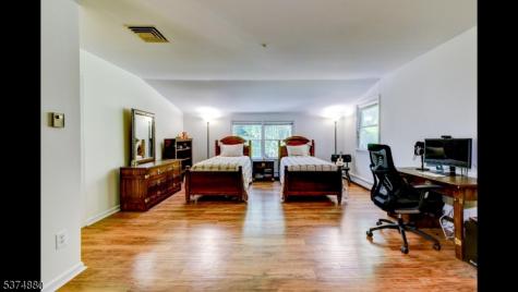 89 Pocono Road Denville NJ 07834