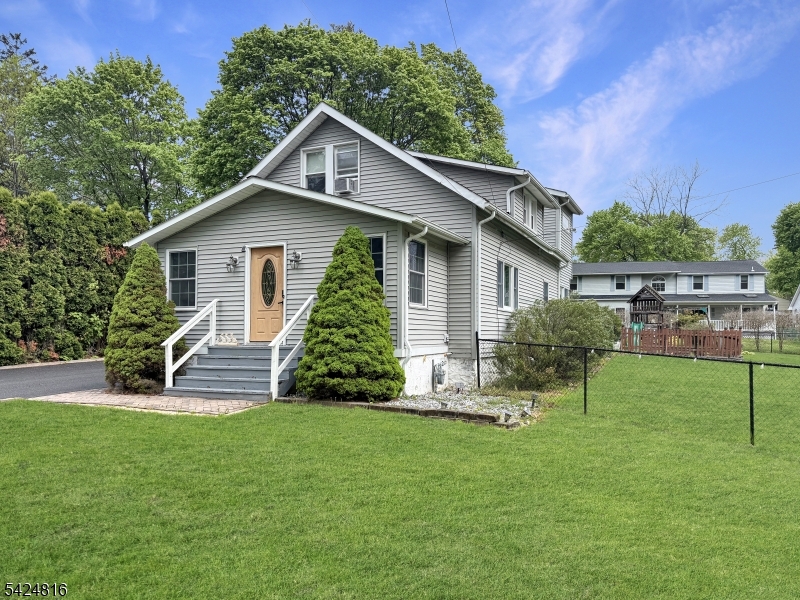 2 Pine Street Mount Olive NJ 07828