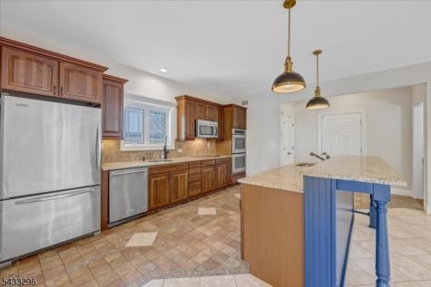 58 W Lake Shore Drive Rockaway NJ 07866